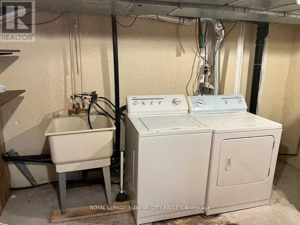 Basement - 12 Lorne Court, Brampton, Ontario  L6X 2P3 - Photo 17 - W12316739