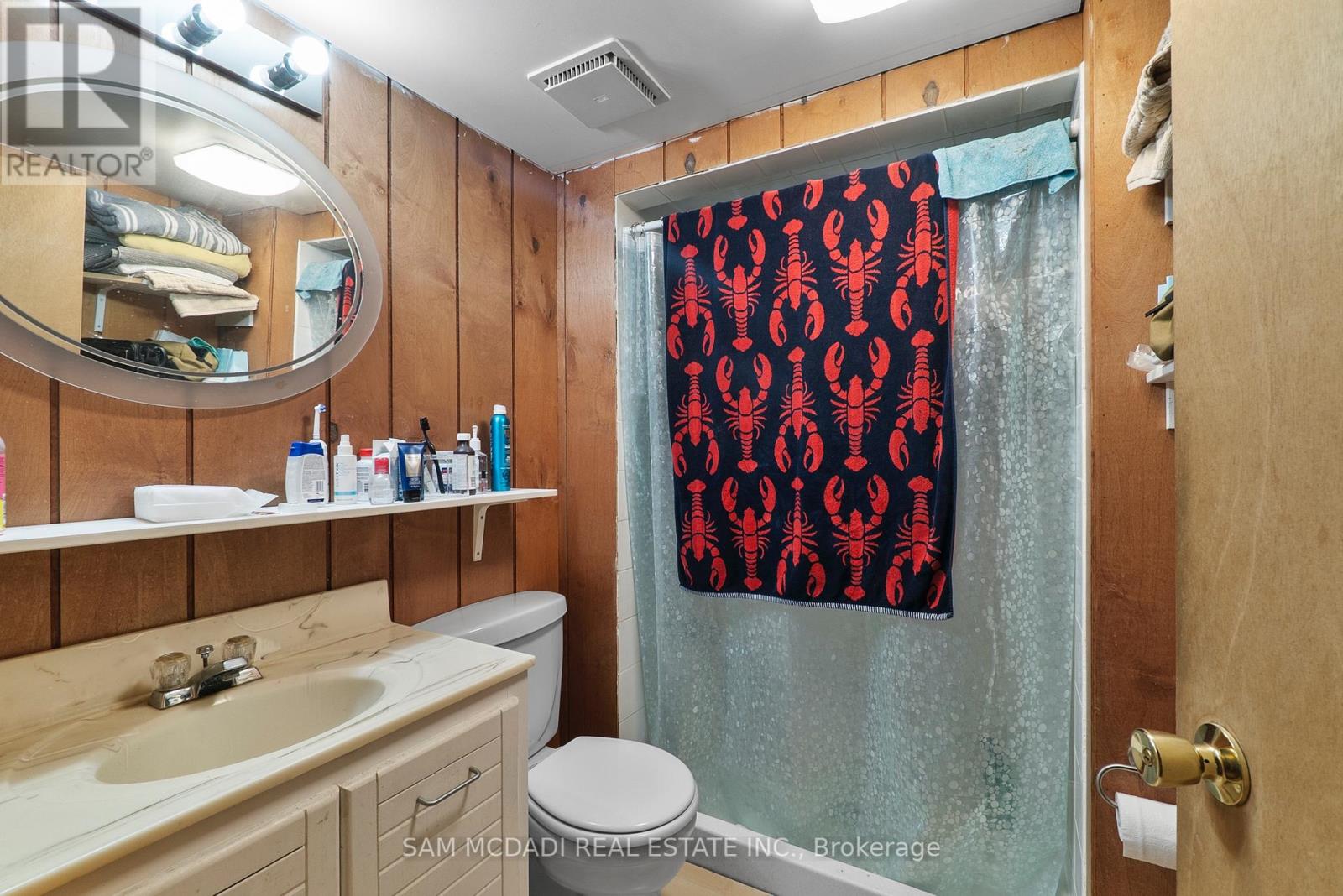 1491 Woodeden Drive, Mississauga, Ontario  L5H 2V1 - Photo 21 - W12316747