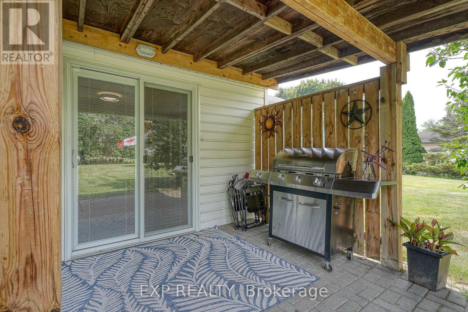 193 Centennial Avenue S, Central Elgin, Ontario  N5R 5B3 - Photo 29 - X12297842