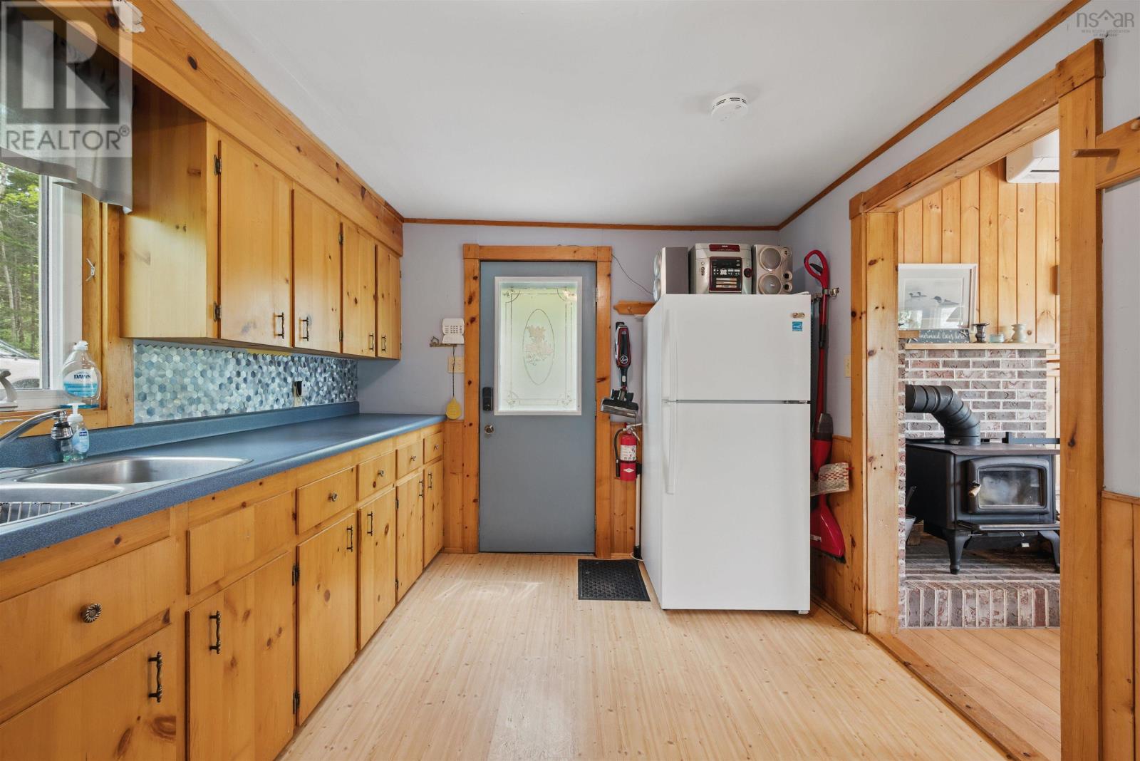 156 Lakewood Drive, Chester Grant, Nova Scotia  B0J 1K0 - Photo 9 - 202513211