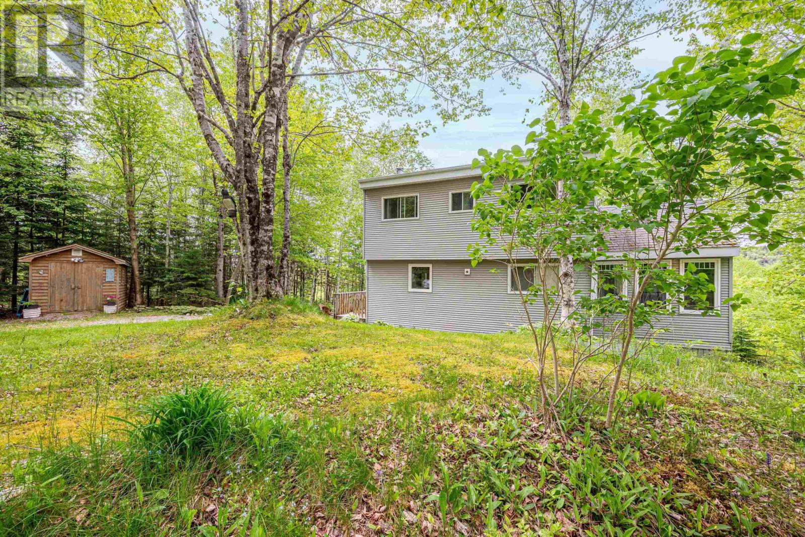 156 Lakewood Drive, Chester Grant, Nova Scotia  B0J 1K0 - Photo 3 - 202513211