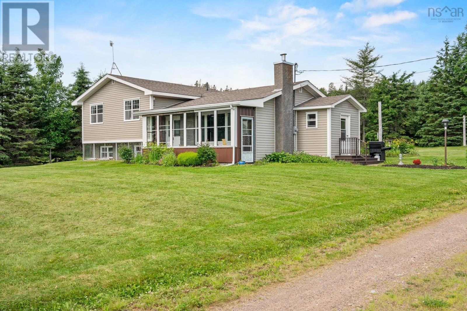 2957 Highway 311, Upper North River, Nova Scotia  B6L 6J8 - Photo 2 - 202515839