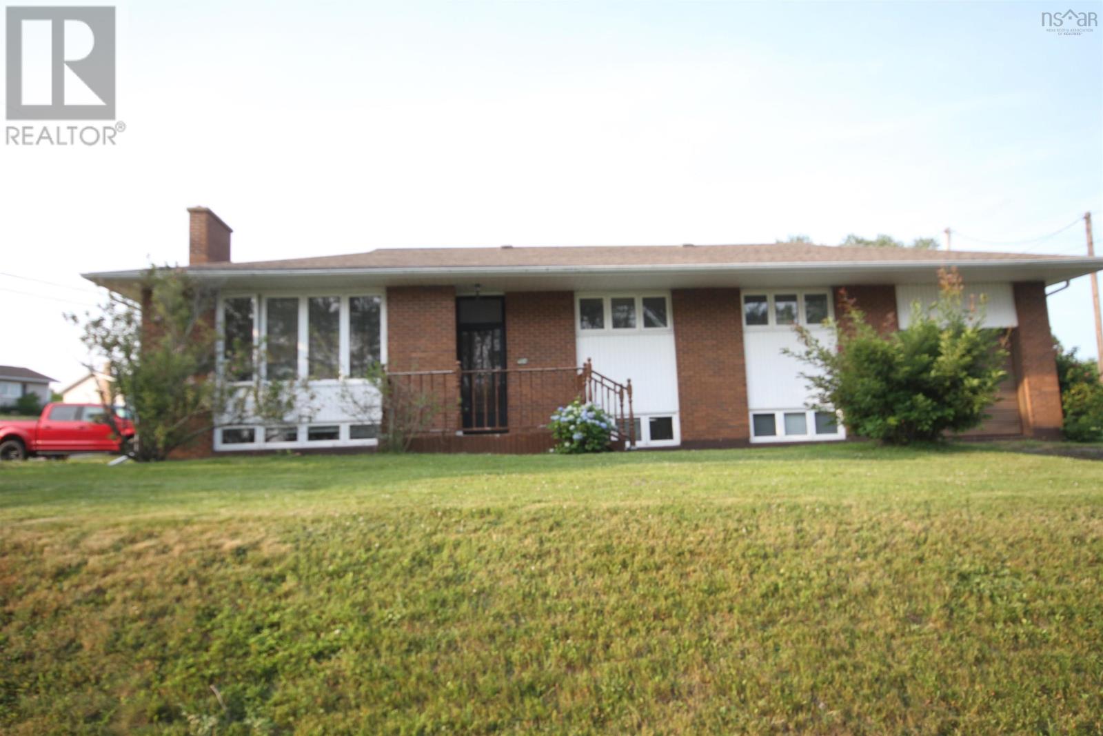 504 Queen Street, Port Hawkesbury, Nova Scotia  B9A 2V9 - Photo 1 - 202517689