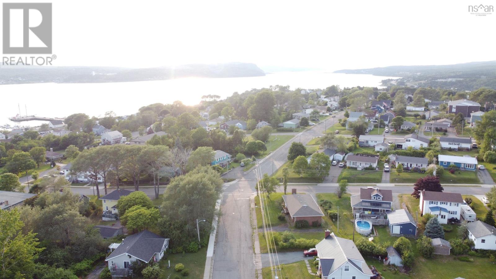 504 Queen Street, Port Hawkesbury, Nova Scotia  B9A 2V9 - Photo 9 - 202517689