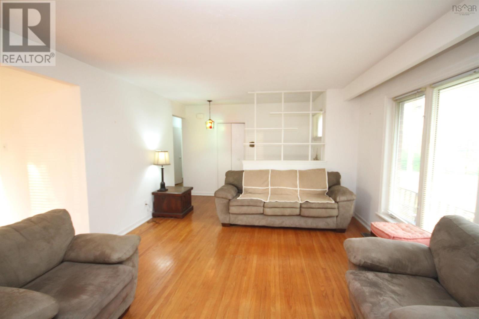504 Queen Street, Port Hawkesbury, Nova Scotia  B9A 2V9 - Photo 18 - 202517689