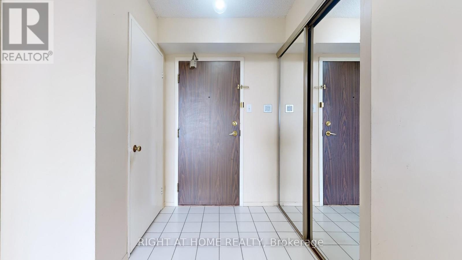 1107 - 350 Alton Towers Circle, Toronto, Ontario  M1V 5E3 - Photo 34 - E12316798