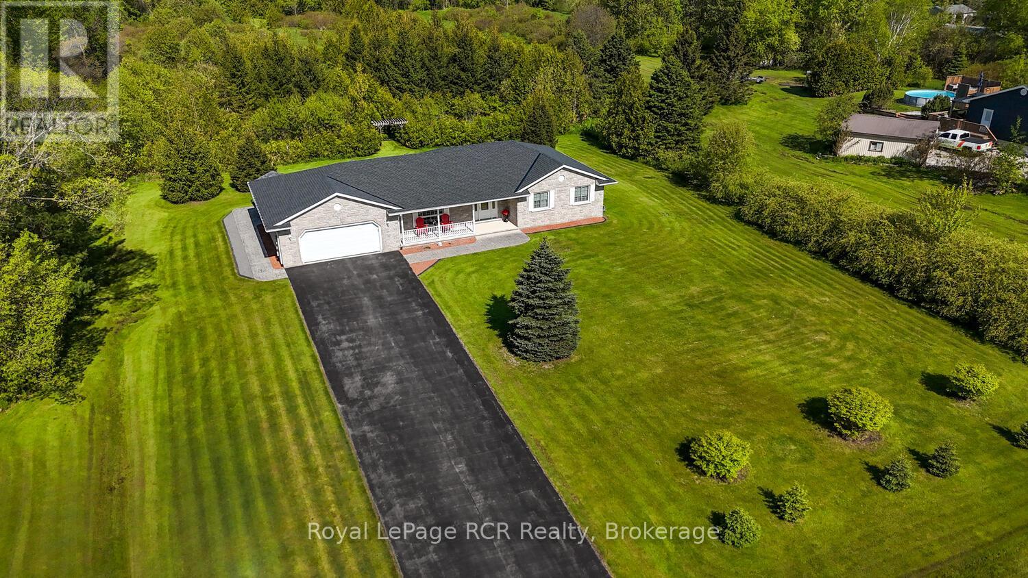 280 Somers Street, Georgian Bluffs, Ontario  N4K 6V5 - Photo 45 - X12187590