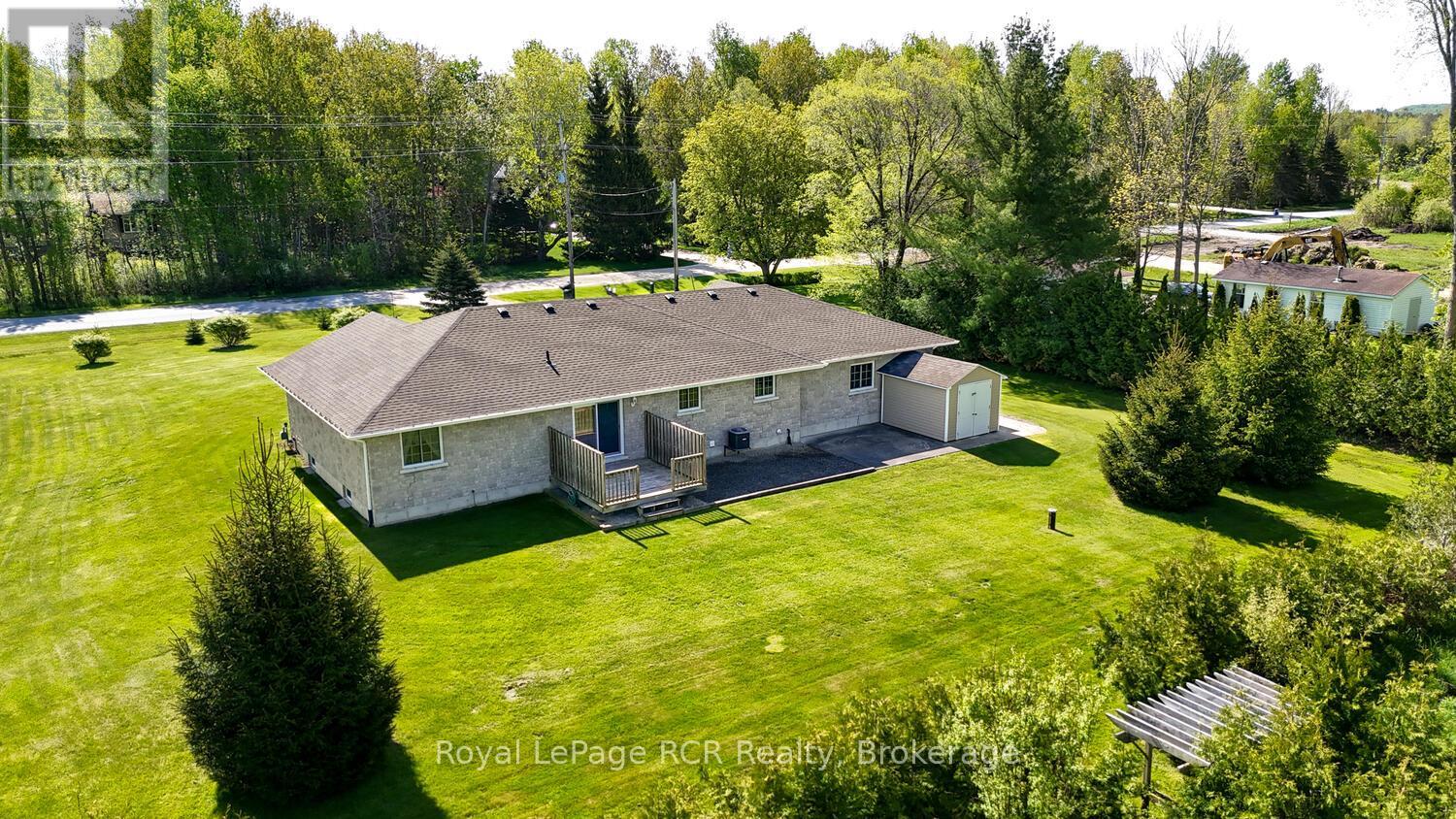 280 Somers Street, Georgian Bluffs, Ontario  N4K 6V5 - Photo 49 - X12187590