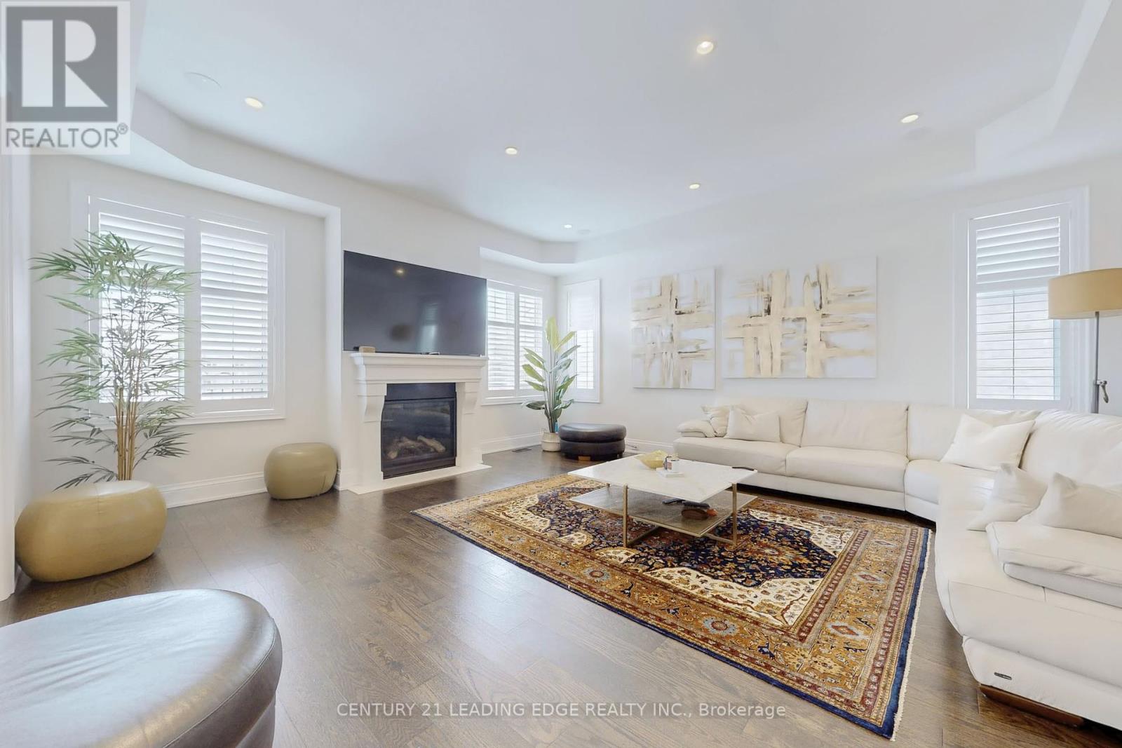 77 Chuck Ormsby Crescent, King, Ontario  L7B 0A9 - Photo 6 - N12316840