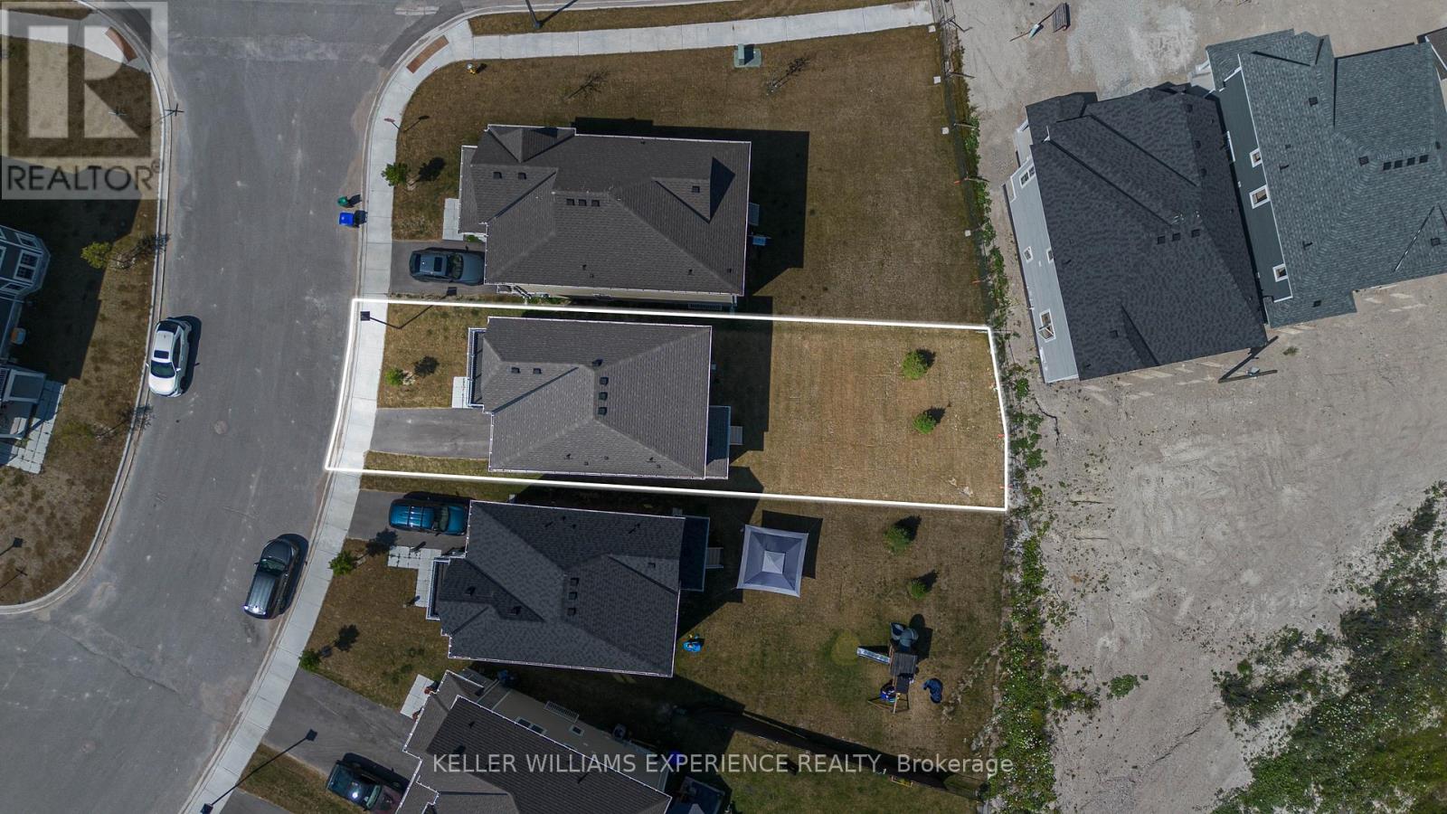4 Shapira Avenue, Wasaga Beach, Ontario  L9Z 0K1 - Photo 33 - S12316807
