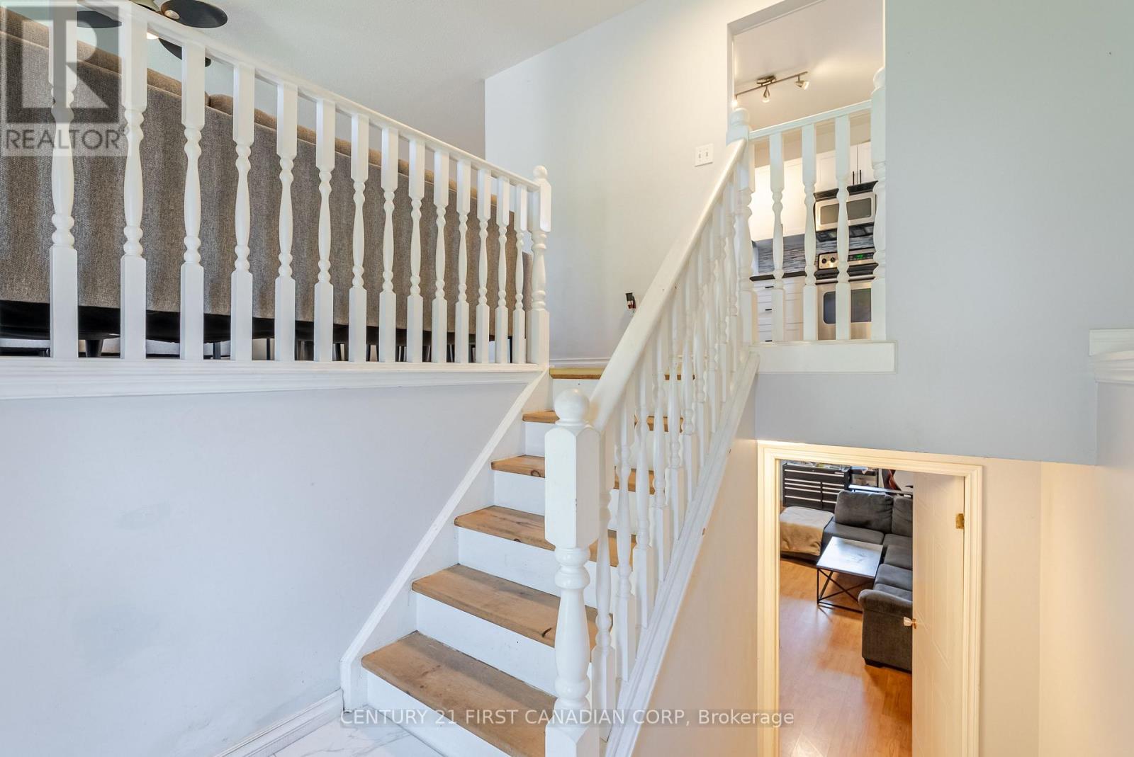 50 Erica Crescent, London South, Ontario  N6E 3P4 - Photo 27 - X12316943