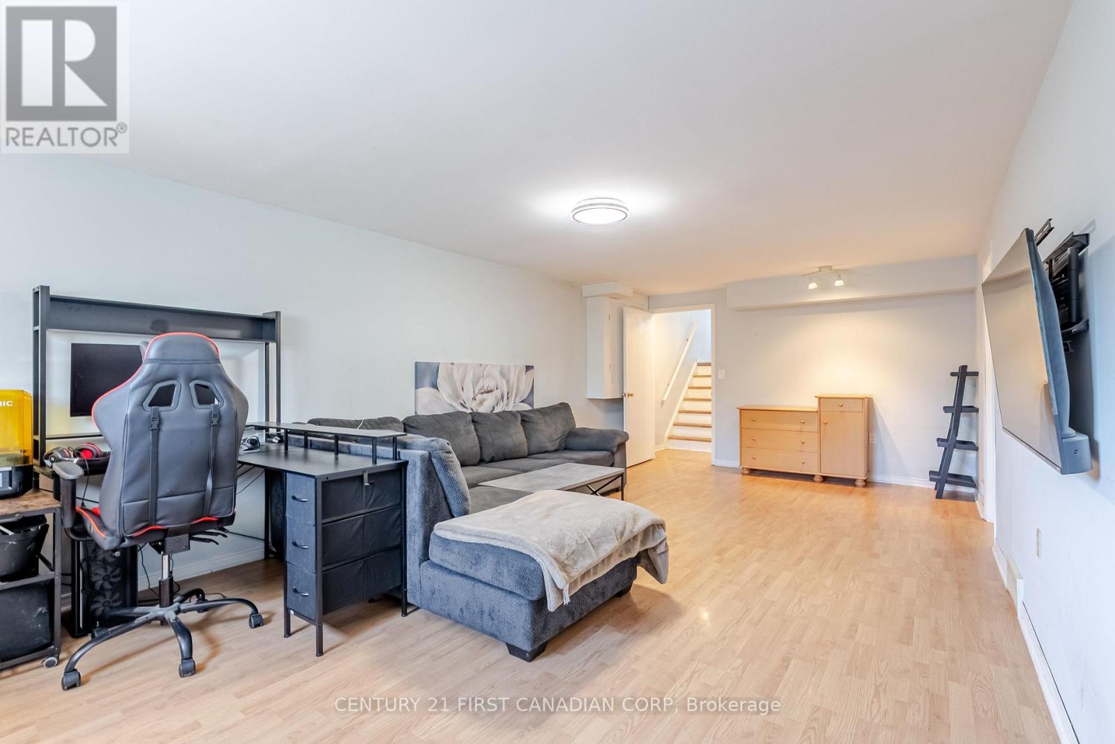 50 Erica Crescent, London South, Ontario  N6E 3P4 - Photo 30 - X12316943
