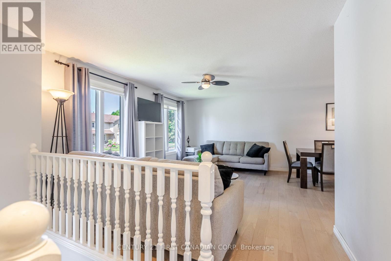 50 Erica Crescent, London South, Ontario  N6E 3P4 - Photo 8 - X12316943