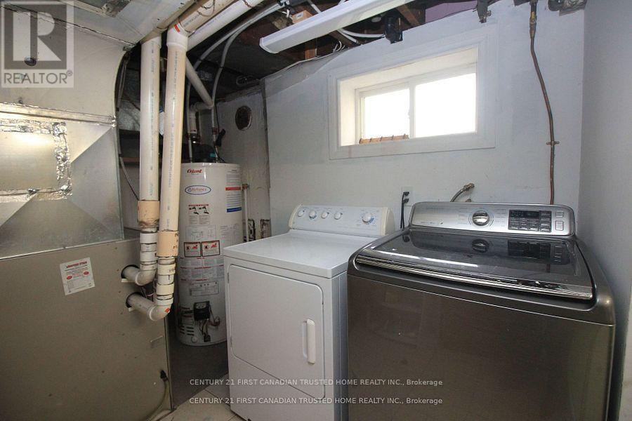 1051 Richmond Street, London East, Ontario  N6A 3J7 - Photo 44 - X12316959