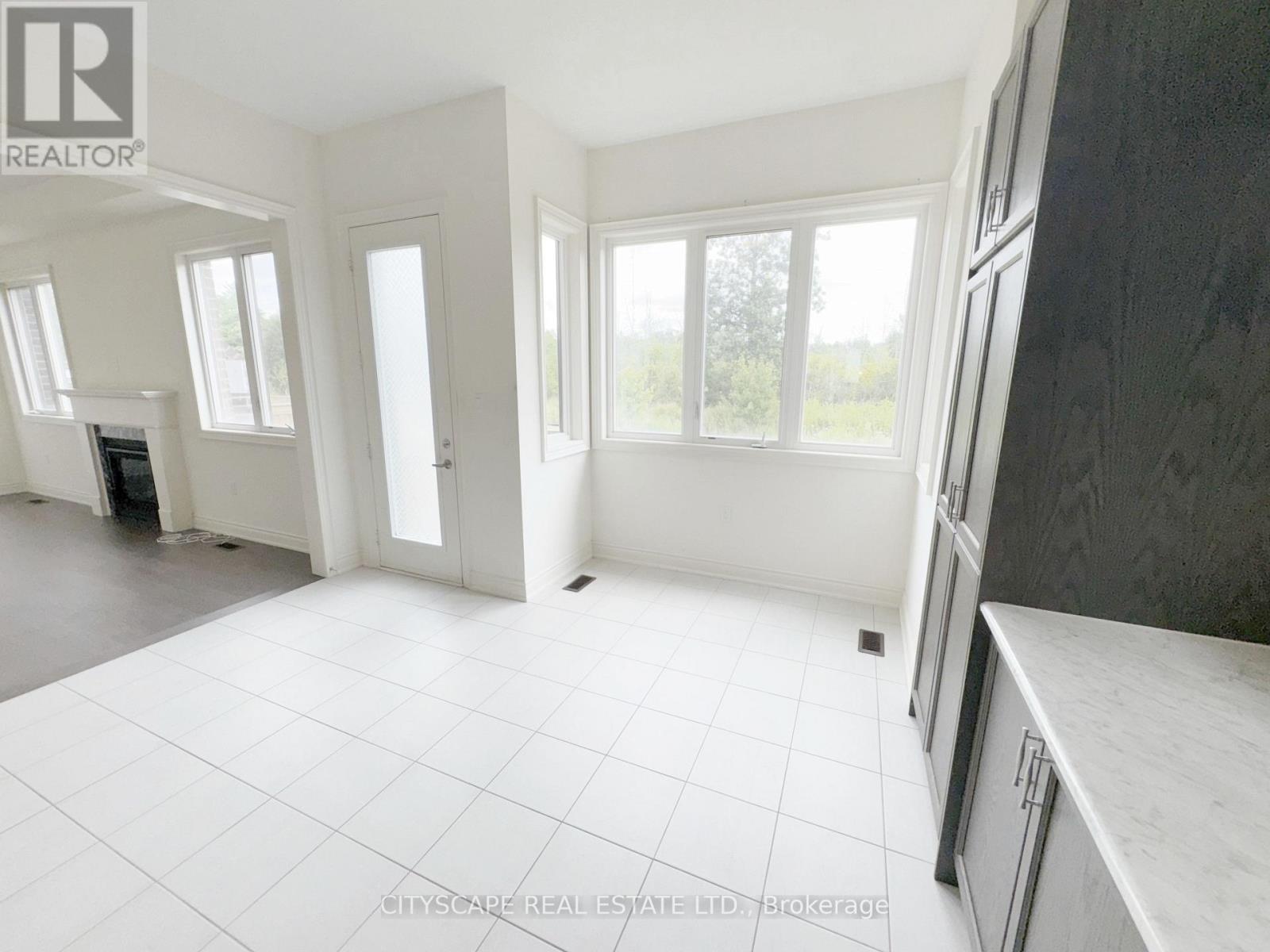 76 Elstone Place, Hamilton, Ontario  L8B 1Y9 - Photo 10 - X12316795