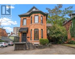 42 RAY STREET S, Hamilton, Ontario