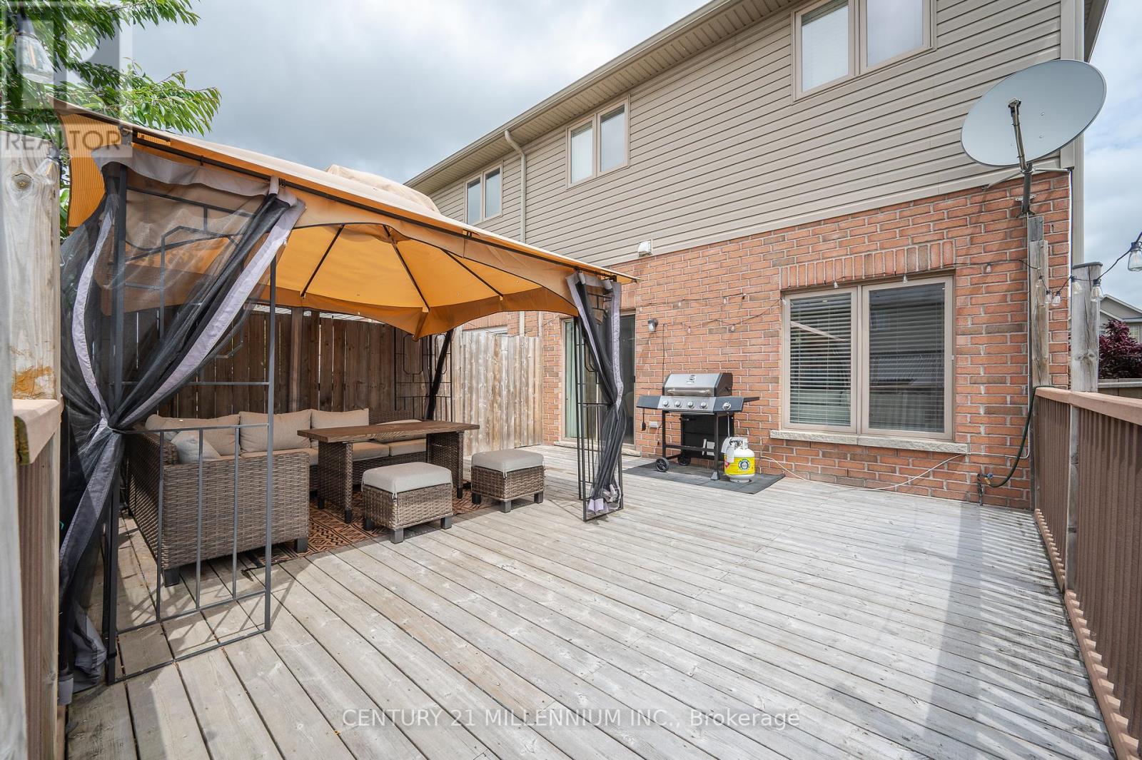 43 Bankfield Crescent, Hamilton, Ontario  L8J 0C1 - Photo 46 - X12316897
