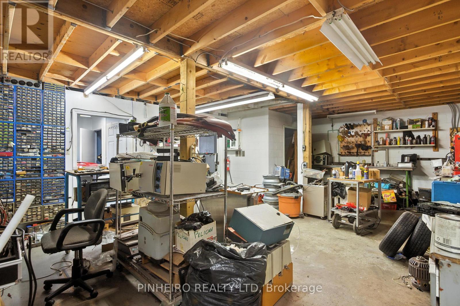 4 - 115 Midpark Road, London South, Ontario  N6N 1B2 - Photo 6 - X12288629