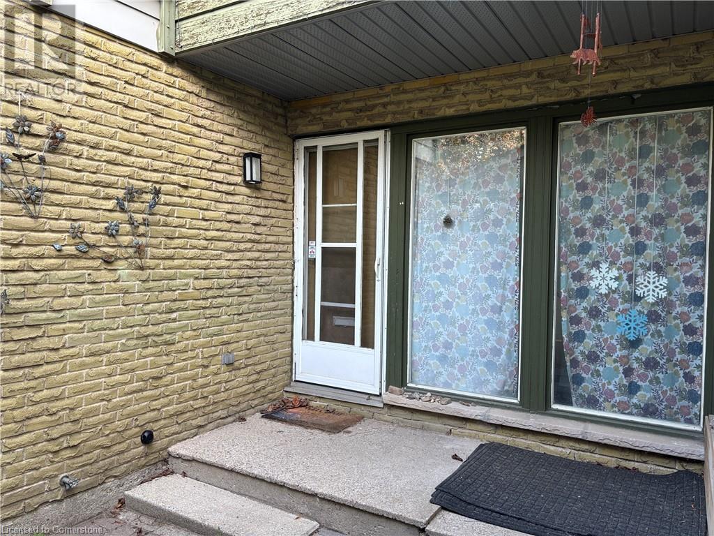 322 Scottsdale Dr, Guelph, Ontario  N1L 1G7 - Photo 4 - 40756280