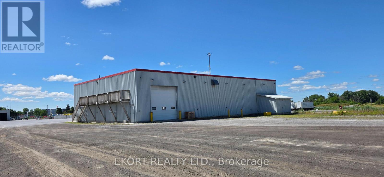 77 Bellevue Drive, Quinte West, Ontario  K8N 4Z5 - Photo 6 - X12316984