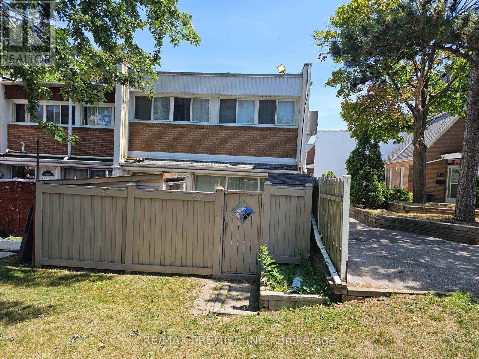 Unit 78 - 2901 Jane Street, Toronto, Ontario  M3N 2J8 - Photo 3 - W12305314