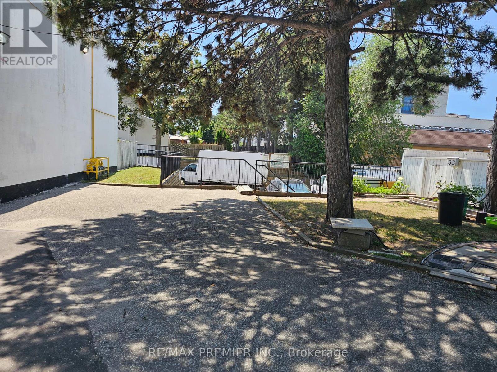 Unit 78 - 2901 Jane Street, Toronto, Ontario  M3N 2J8 - Photo 4 - W12305314