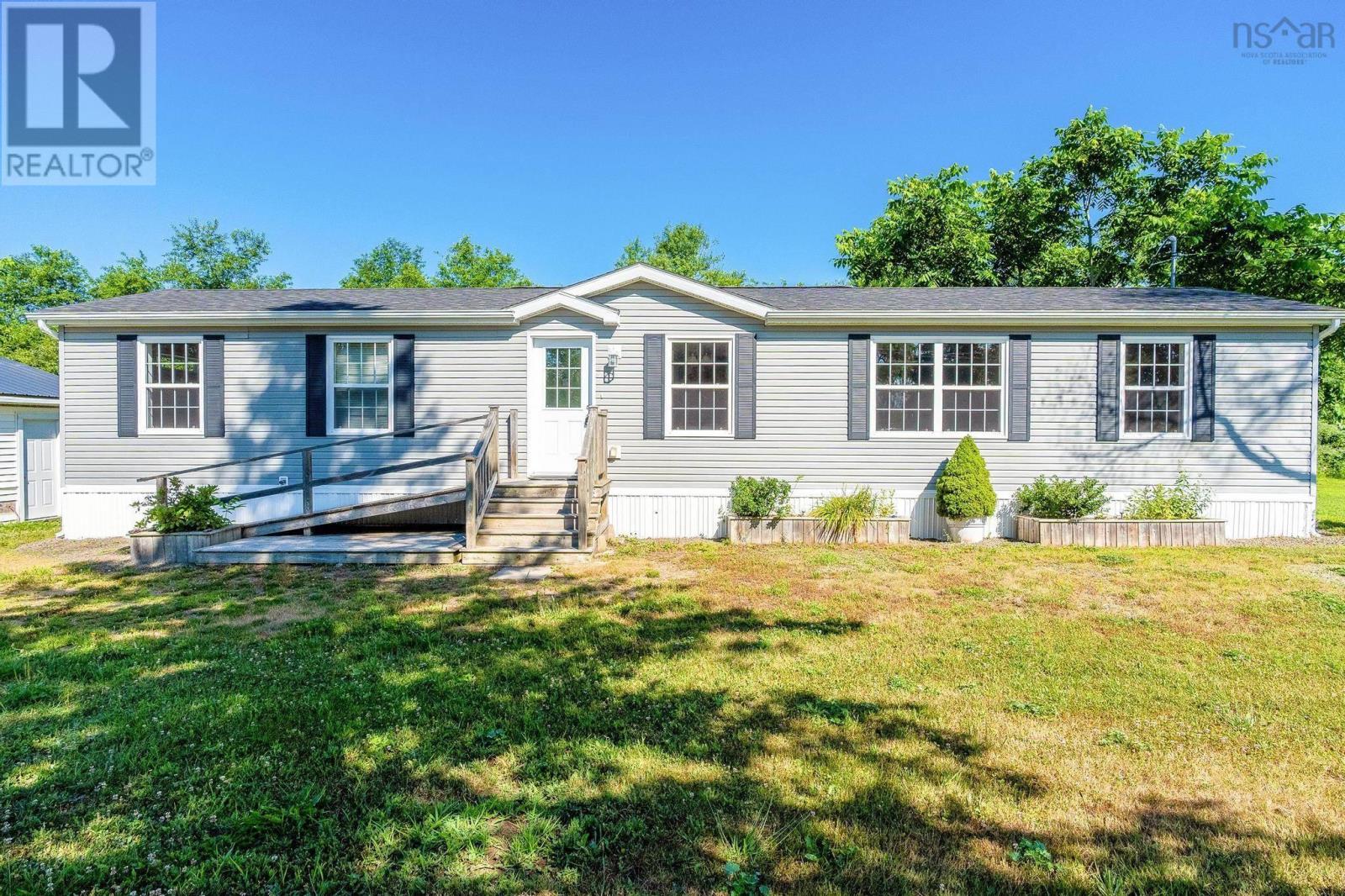 11905 Highway 1, Brickton, Nova Scotia  B0S 1M0 - Photo 2 - 202518978
