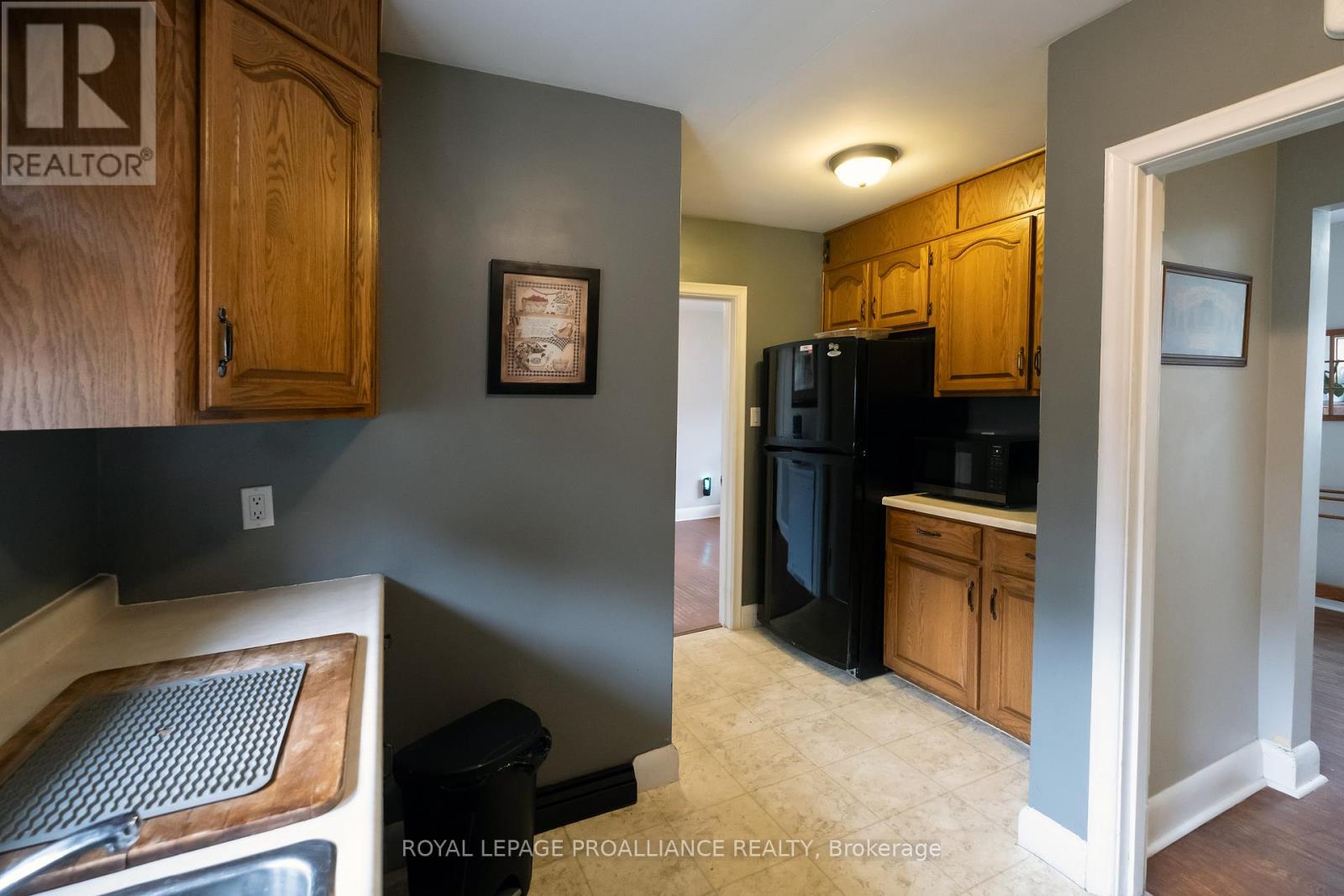 17 Woodland Acres, Belleville, Ontario  K8N 4K2 - Photo 14 - X12313598