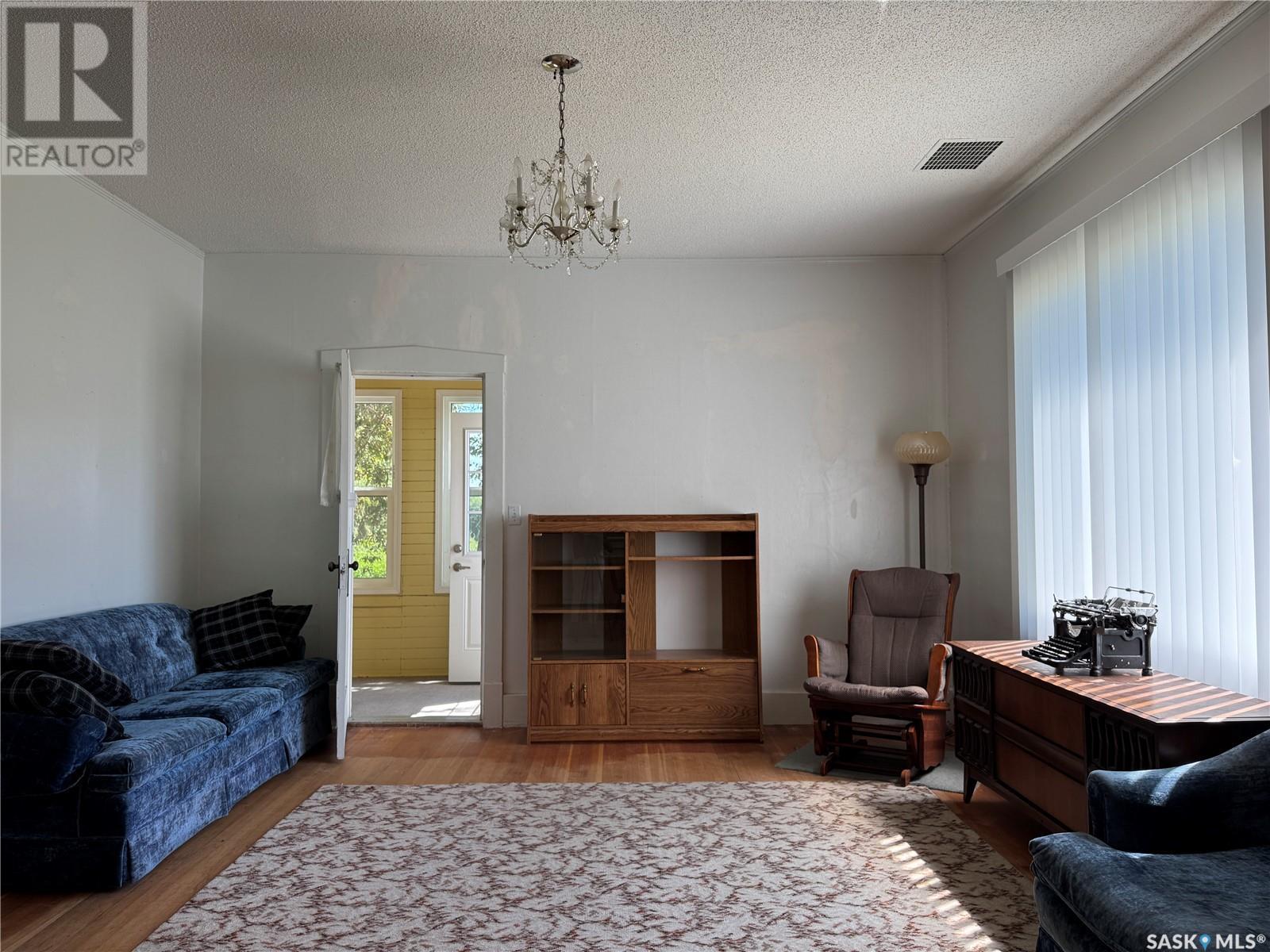 521 Main Street, Raymore, Saskatchewan  S0A 3J0 - Photo 13 - SK014087