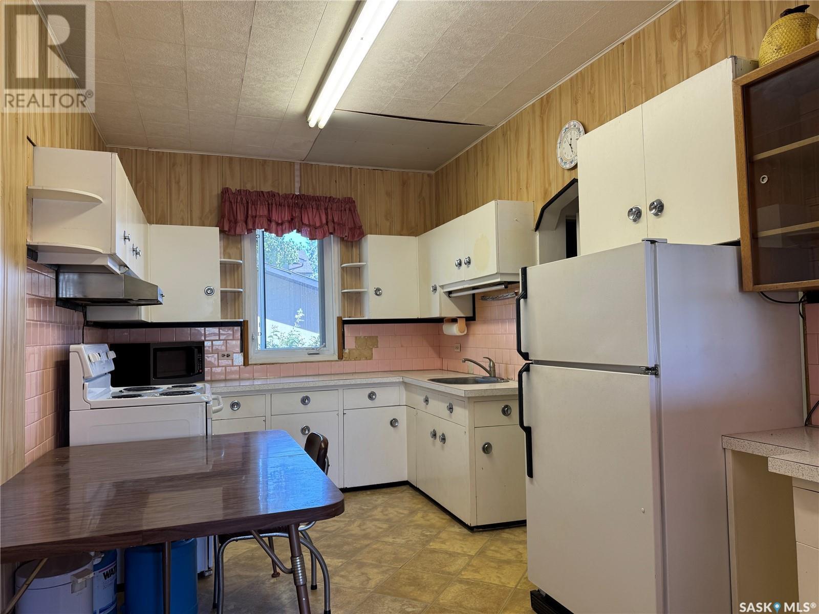 521 Main Street, Raymore, Saskatchewan  S0A 3J0 - Photo 5 - SK014087