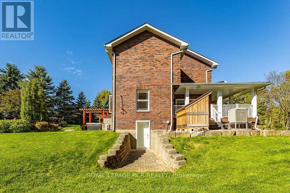 17882 Horseshoe Hill Road, Caledon, Ontario  L7K 2B1 - Photo 31 - W12136242