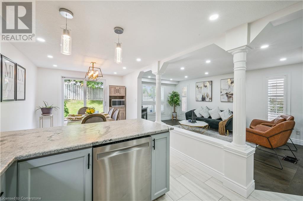 831 Whitecap Avenue, Waterloo, Ontario  N2K 4L4 - Photo 12 - 40753190