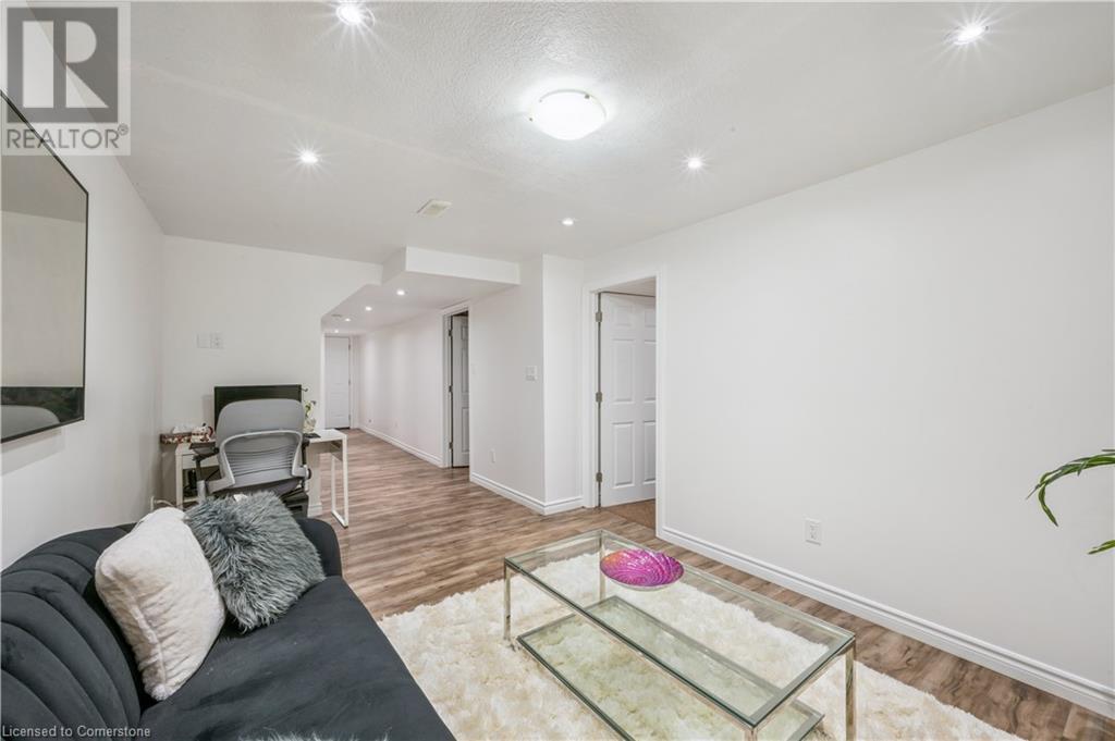 831 Whitecap Avenue, Waterloo, Ontario  N2K 4L4 - Photo 26 - 40753190