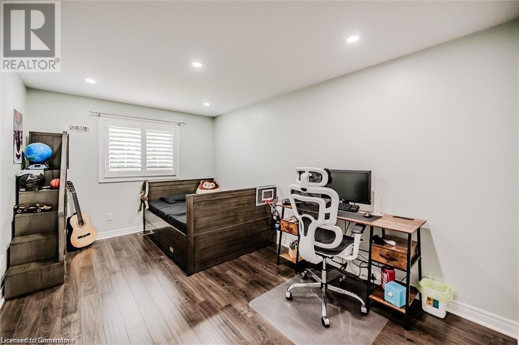 831 Whitecap Avenue, Waterloo, Ontario  N2K 4L4 - Photo 22 - 40753190