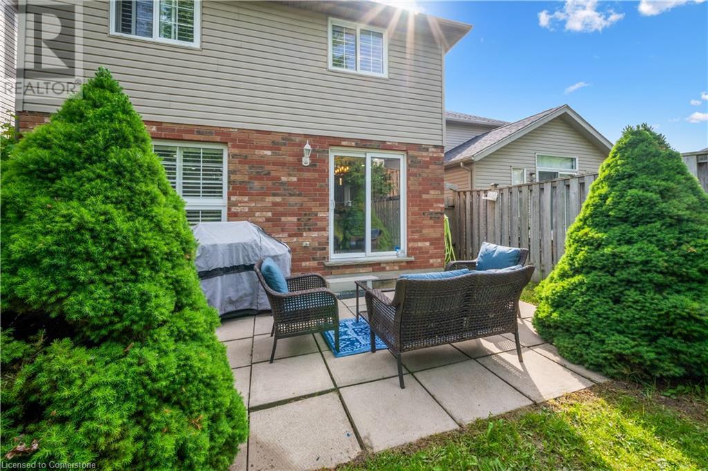 831 Whitecap Avenue, Waterloo, Ontario  N2K 4L4 - Photo 31 - 40753190