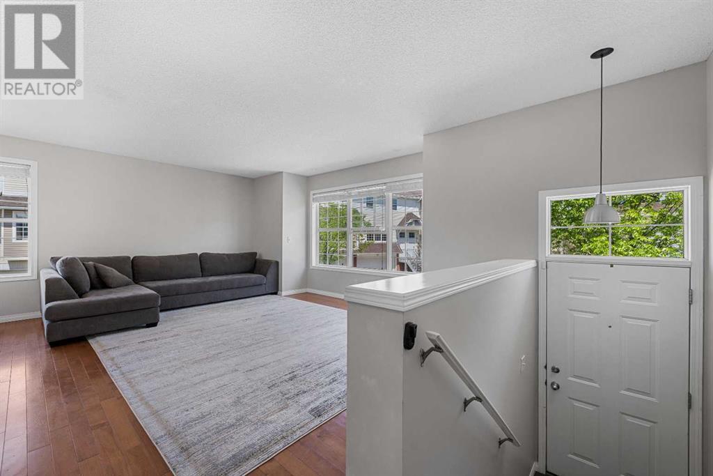 Property at 127 Tuscany Springs Gardens NW image 3