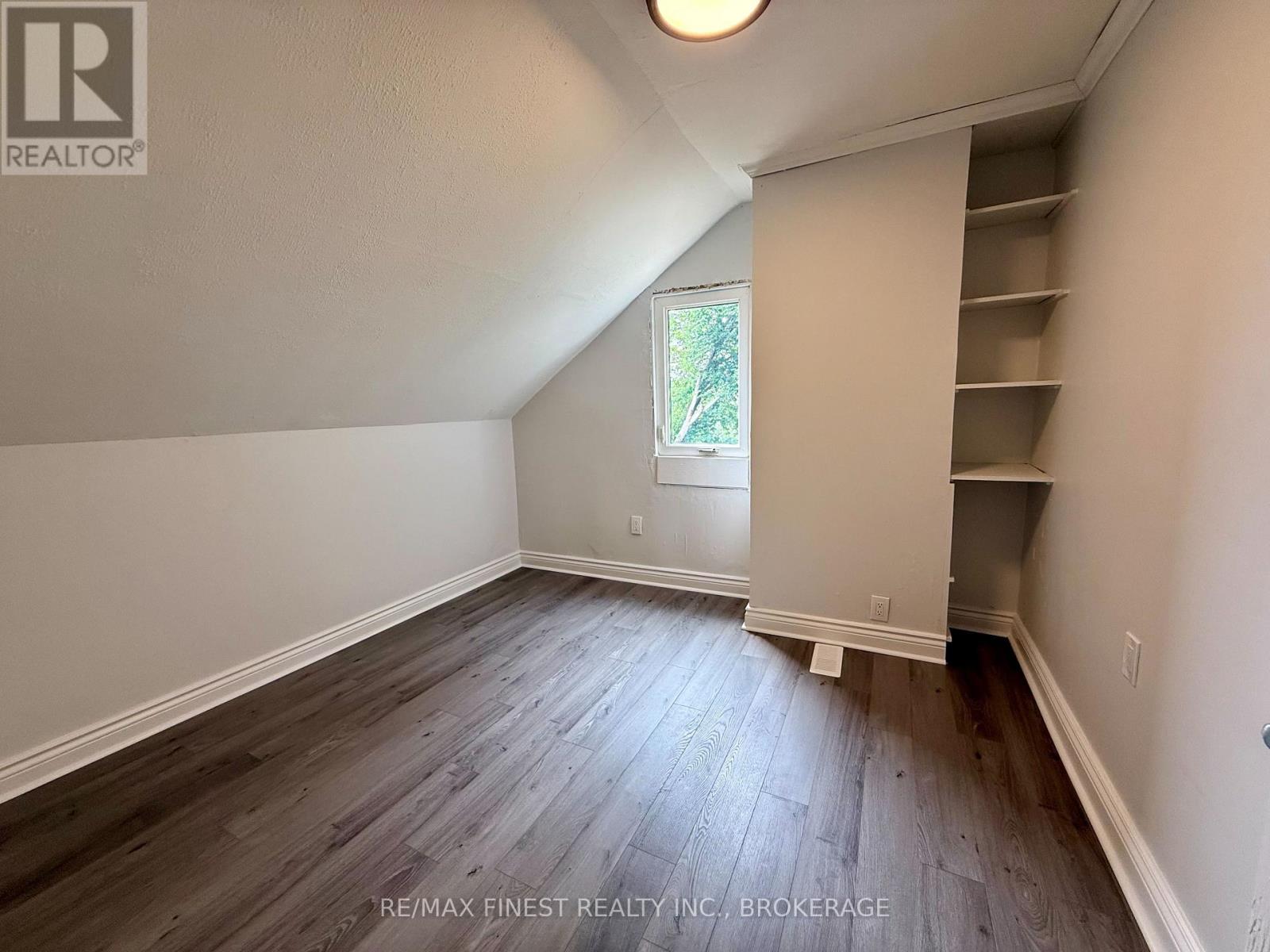 6 Greer Street, Kingston, Ontario  K7K 2V9 - Photo 19 - X12317033