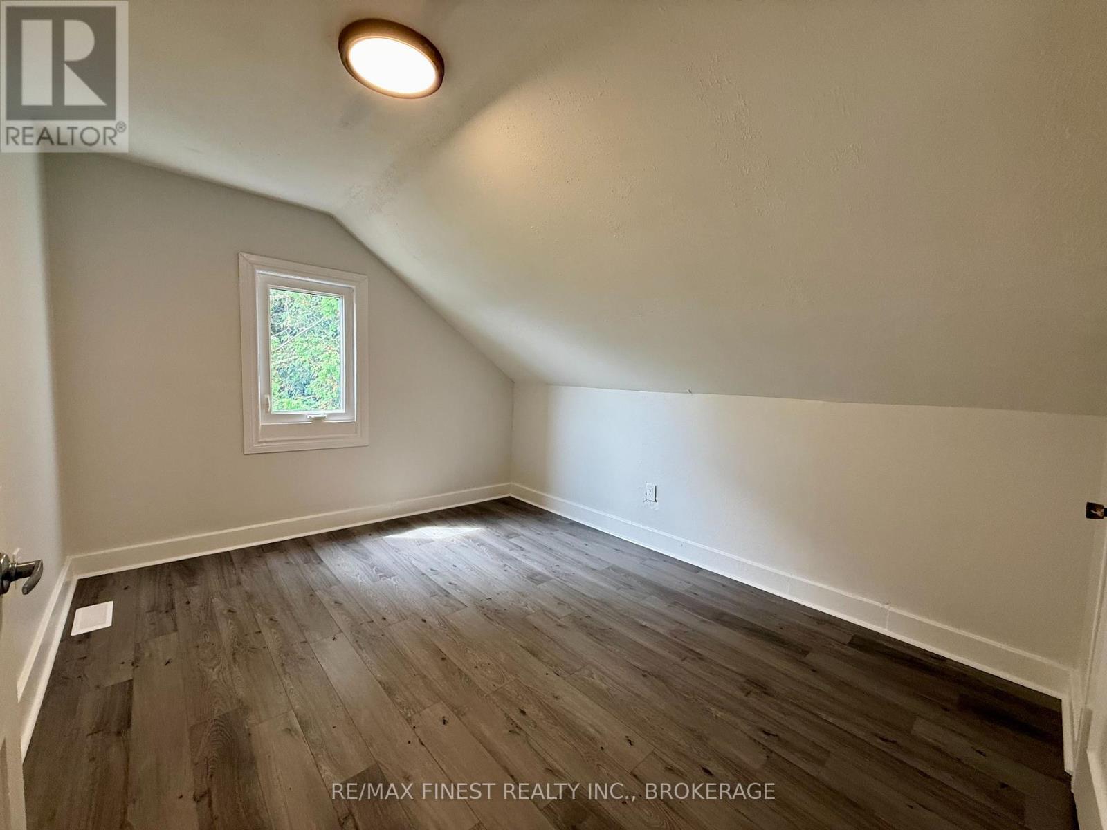 6 Greer Street, Kingston, Ontario  K7K 2V9 - Photo 20 - X12317033