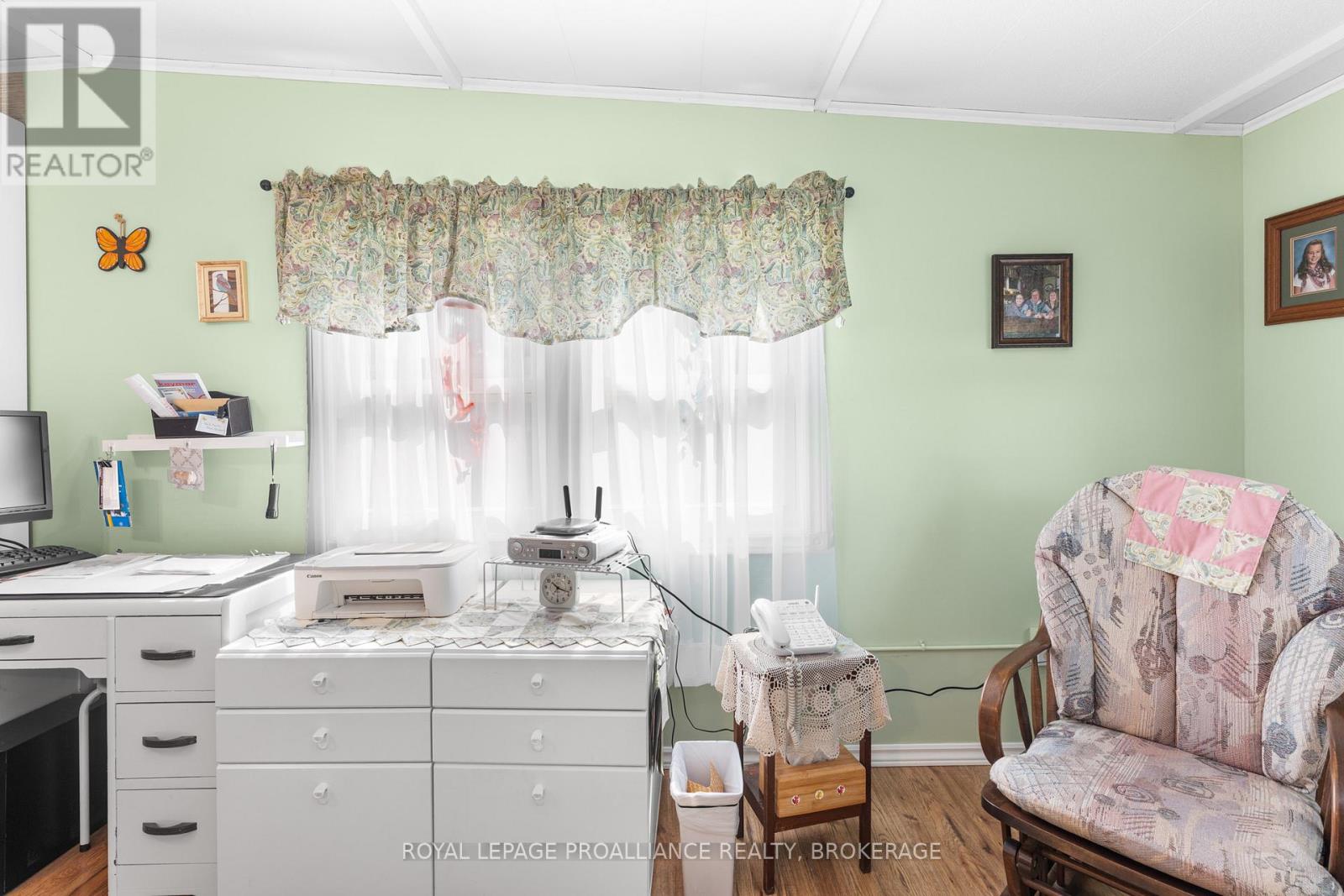 4328 Elm Street, South Frontenac, Ontario  K0H 2W0 - Photo 19 - X12317118