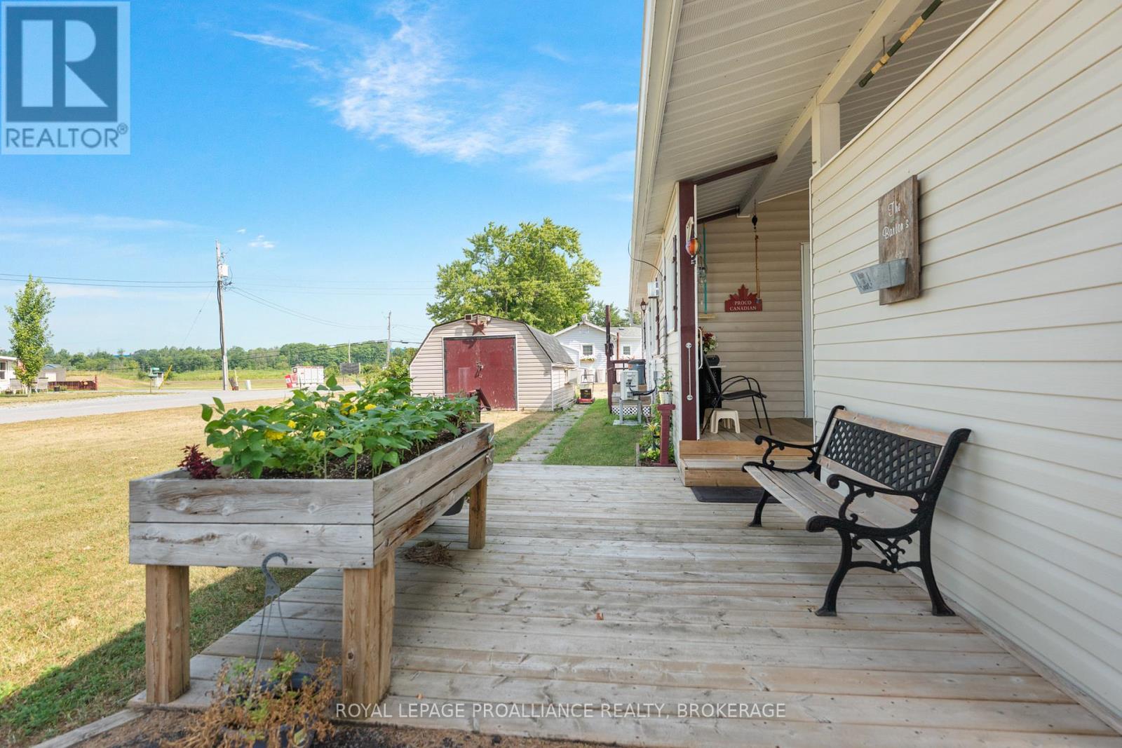 4328 Elm Street, South Frontenac, Ontario  K0H 2W0 - Photo 32 - X12317118