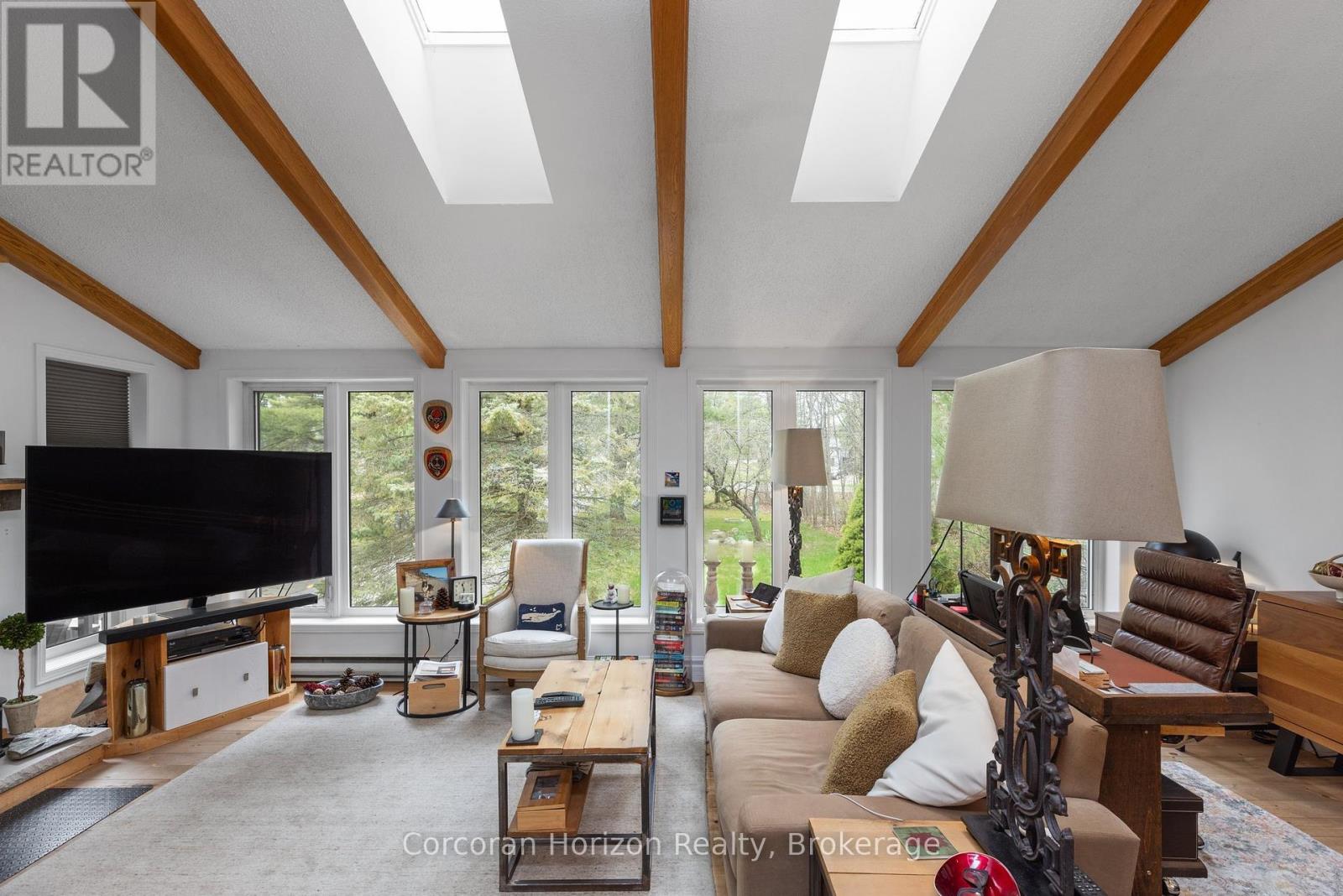 2517 Honey Harbour Road, Georgian Bay, Ontario  L0K 1S0 - Photo 10 - X12317006