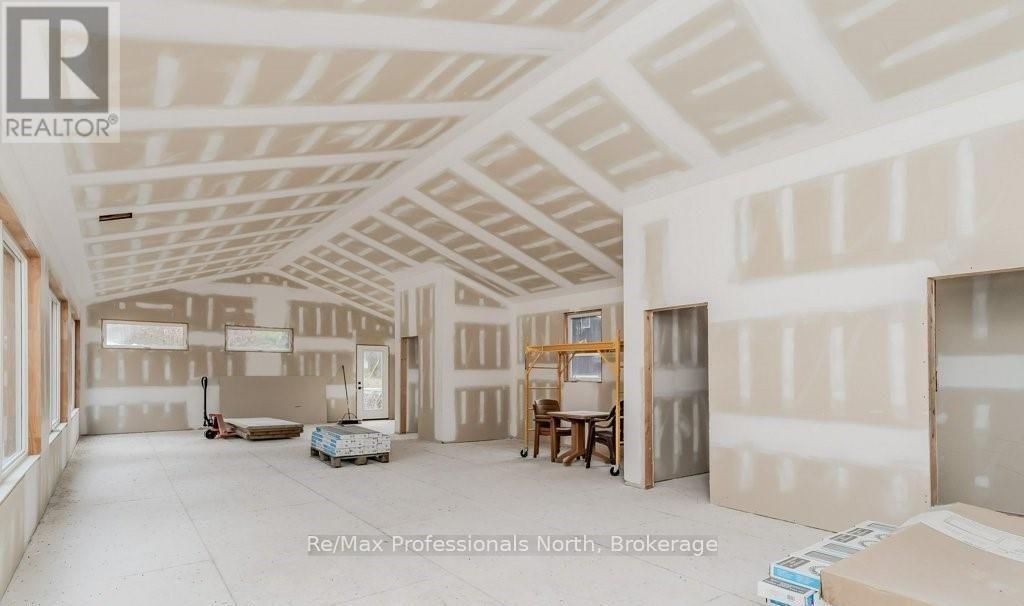 2180-2186 Highway 141, Muskoka Lakes (Watt), Ontario  P0B 1L0 - Photo 25 - X12317053