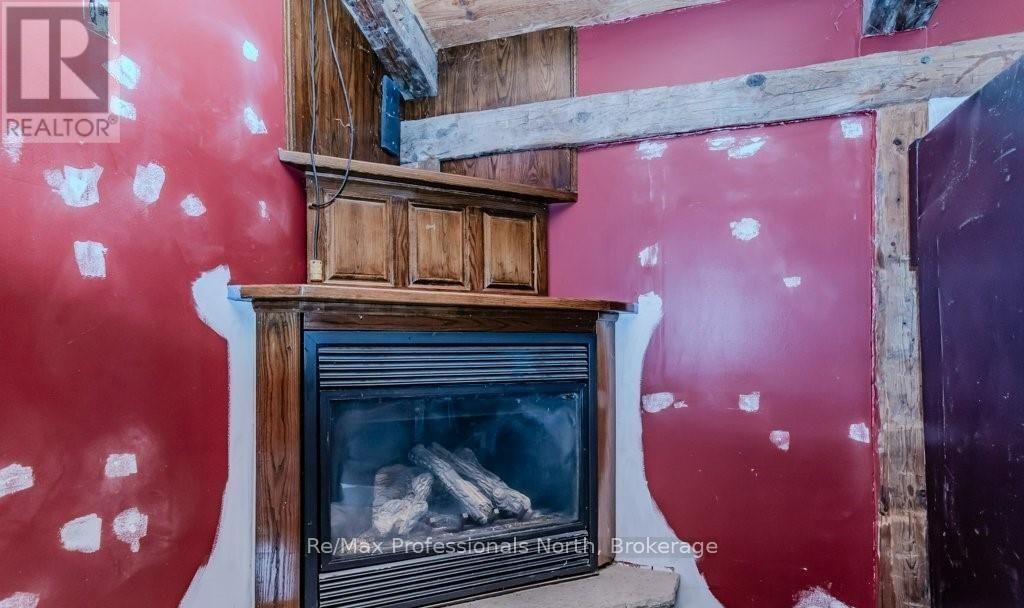 2180-2186 Highway 141, Muskoka Lakes (Watt), Ontario  P0B 1L0 - Photo 31 - X12317053