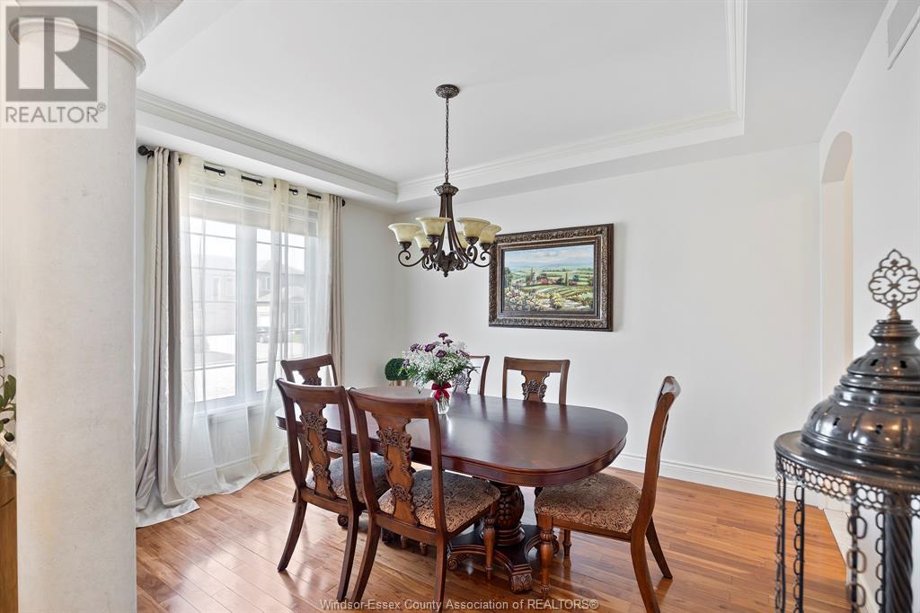 Property at 1042 HUNTINGTON BOULEVARD image 5