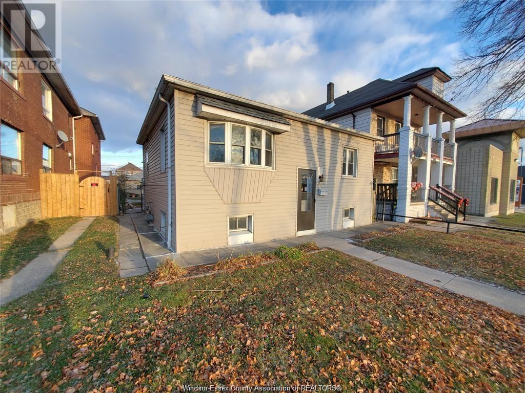 Property at 946 HOWARD AVENUE Unit# 1 & 2 image 2