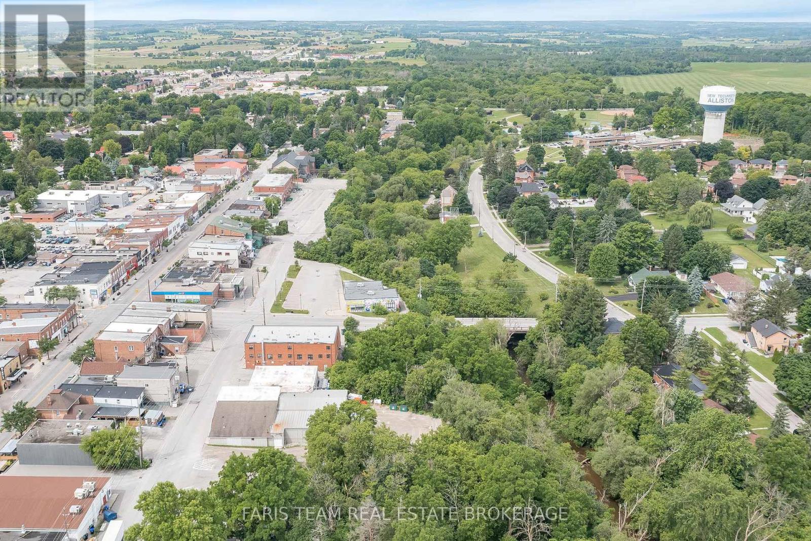 35 Church Street N, New Tecumseth, Ontario  L9R 1L5 - Photo 4 - N12316986
