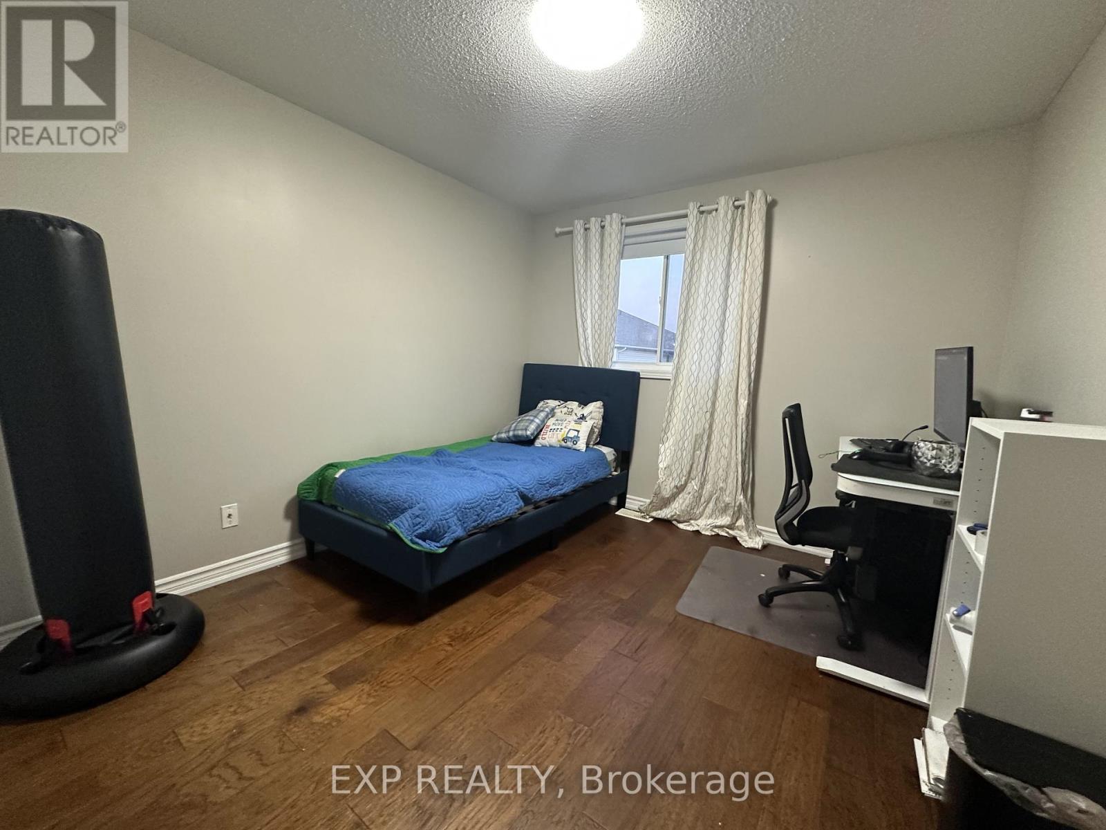 272 Claridge Drive, Ottawa, Ontario  K2J 5B9 - Photo 12 - X12317098