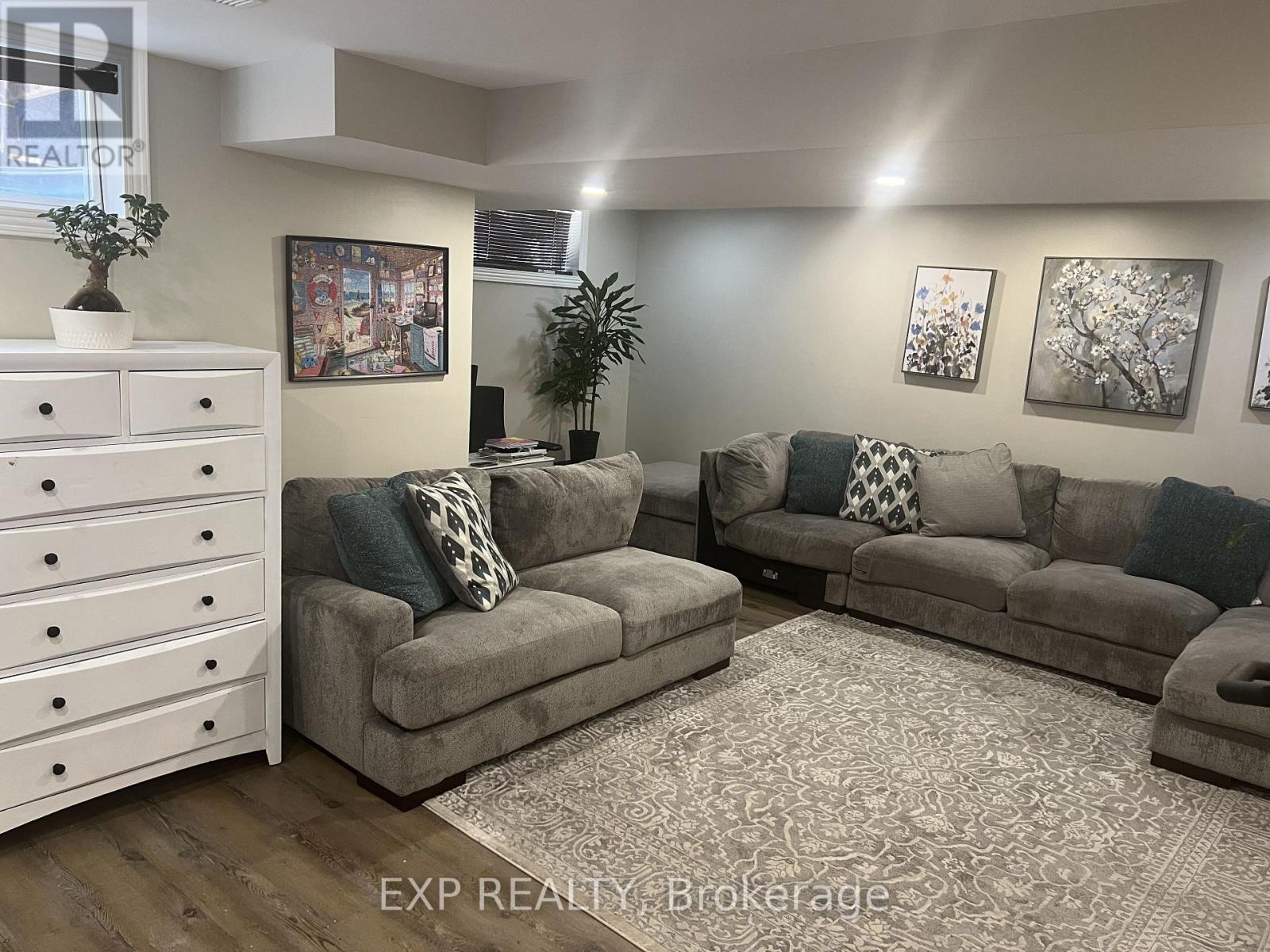 272 Claridge Drive, Ottawa, Ontario  K2J 5B9 - Photo 14 - X12317098