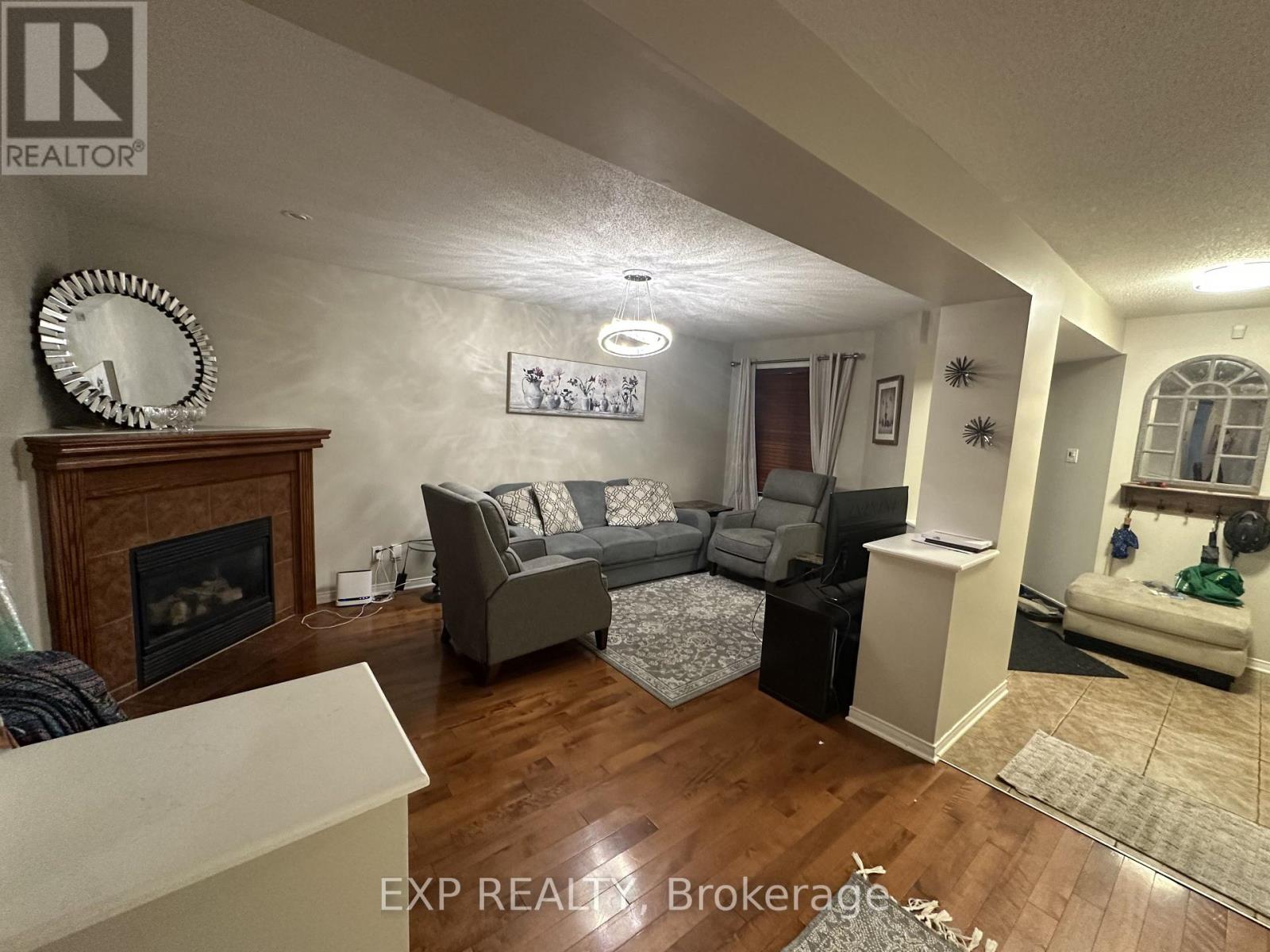 272 Claridge Drive, Ottawa, Ontario  K2J 5B9 - Photo 4 - X12317098