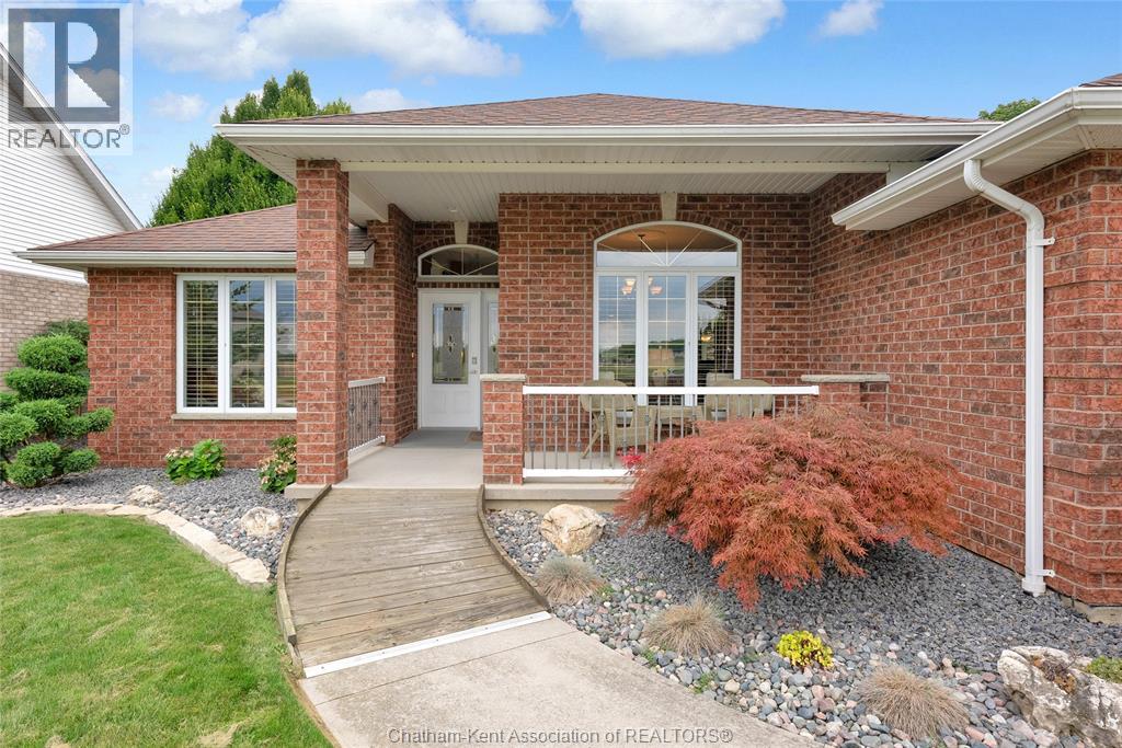 75 Henry O' Way, Chatham, Ontario  N7L 5M4 - Photo 2 - 25019254